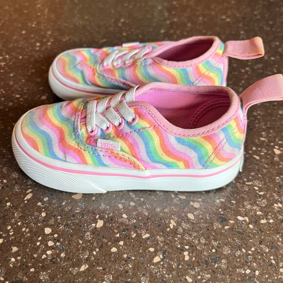 Vans Toddler Sneakers Wavy Rainbow Toddler Size 7 - Picture 8 of 8